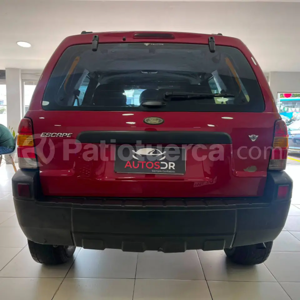 Foto 6 de Ford ESCAPE XLS