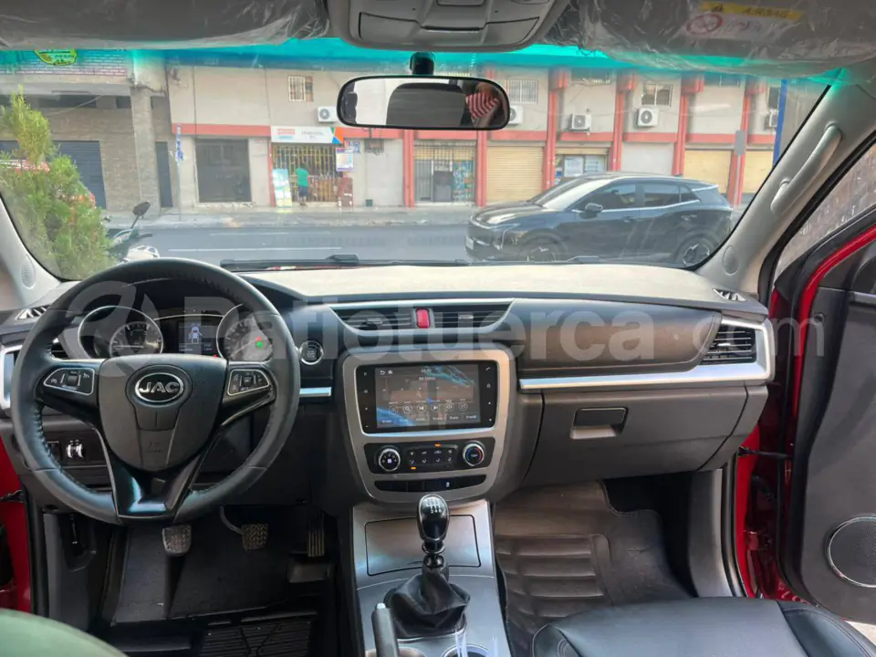 Foto 8 de JAC HFC1037D3KST LUXURY