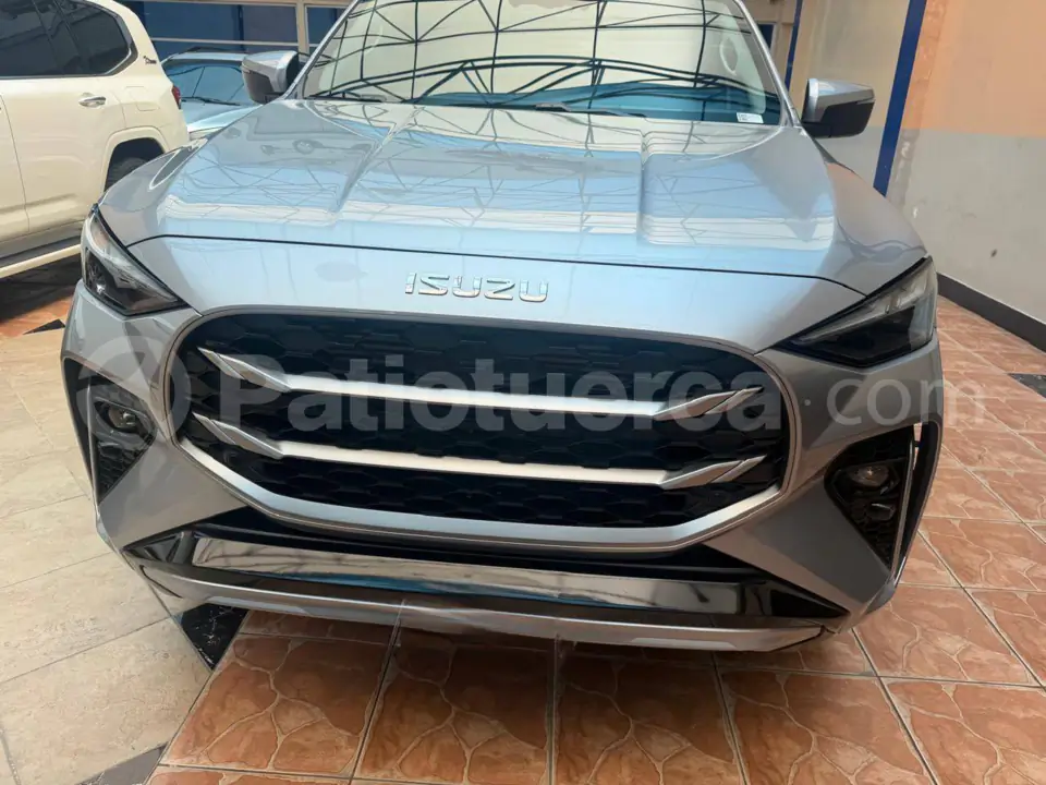Foto 2 de Isuzu MU-X