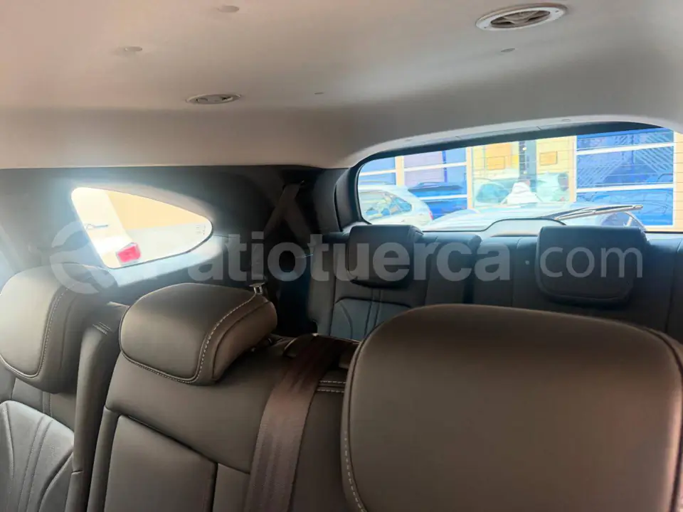 Foto 15 de Isuzu MU-X