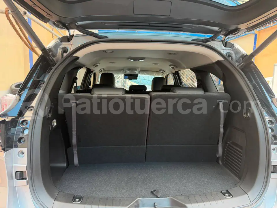 Foto 28 de Isuzu MU-X