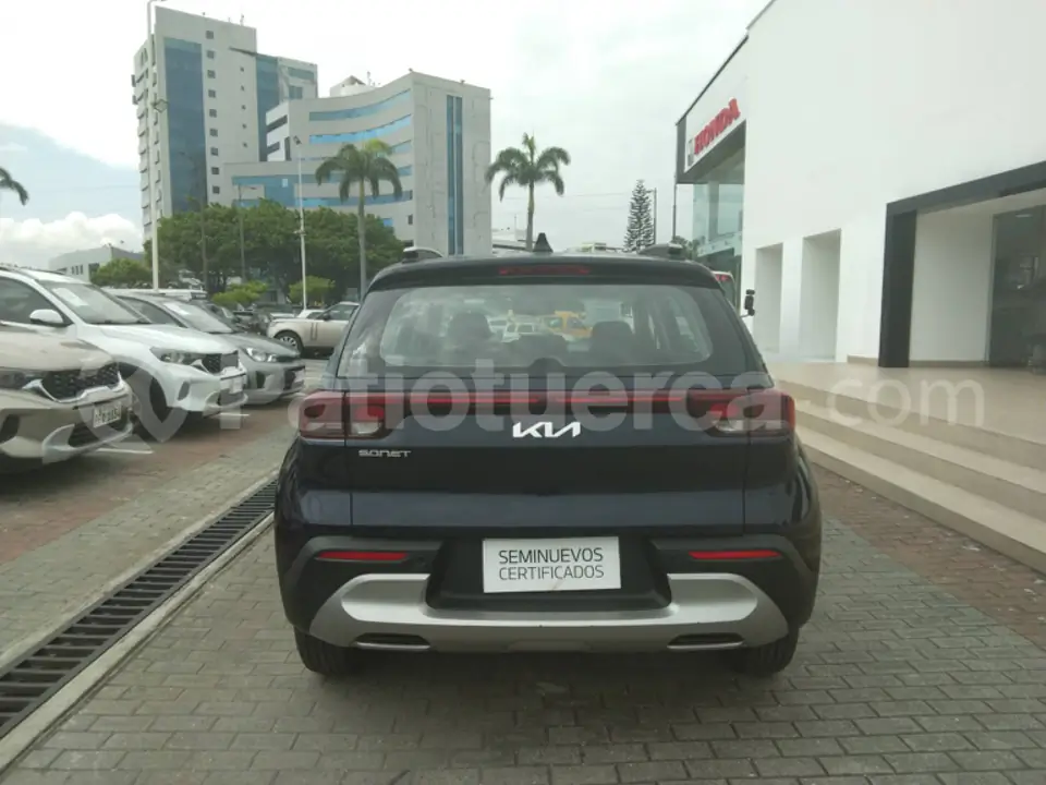 Foto 4 de Kia Sonet