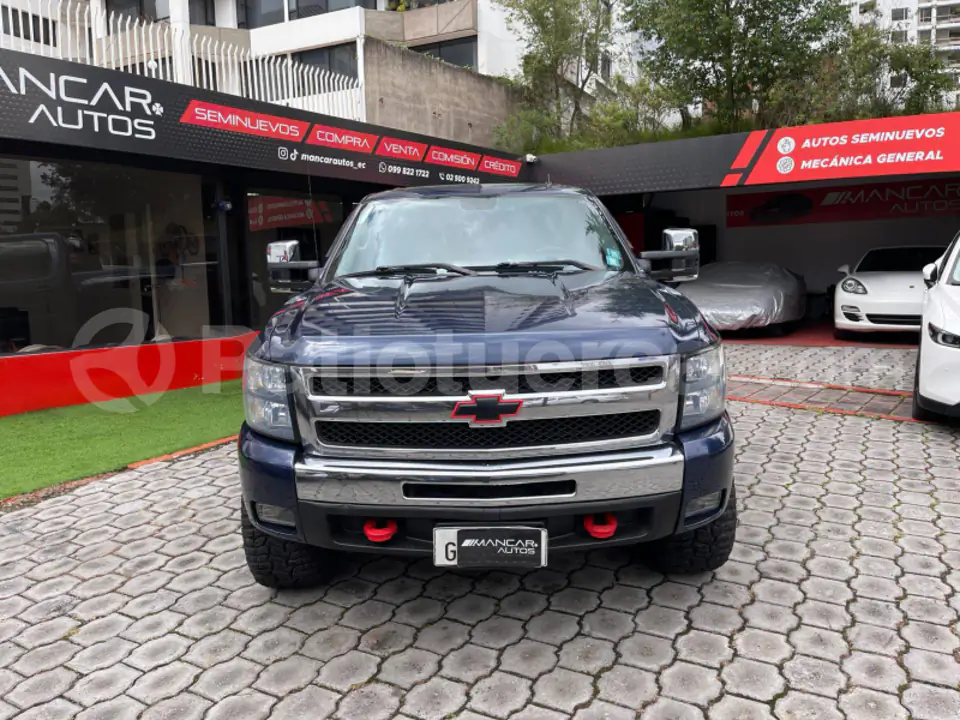 Foto 2 de Chevrolet Silverado Hibrido 4x4