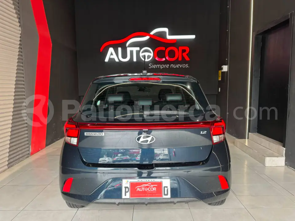 Foto 6 de Hyundai GRAND I10 GLS