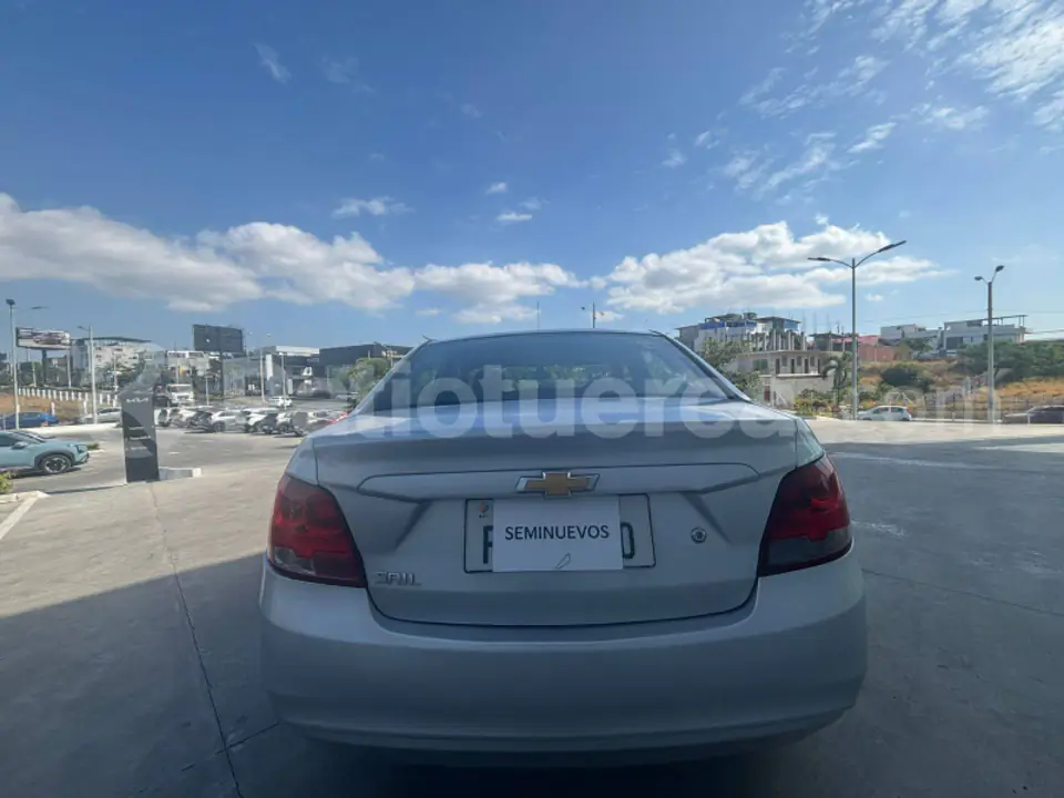 Foto 6 de Chevrolet SAIL LS