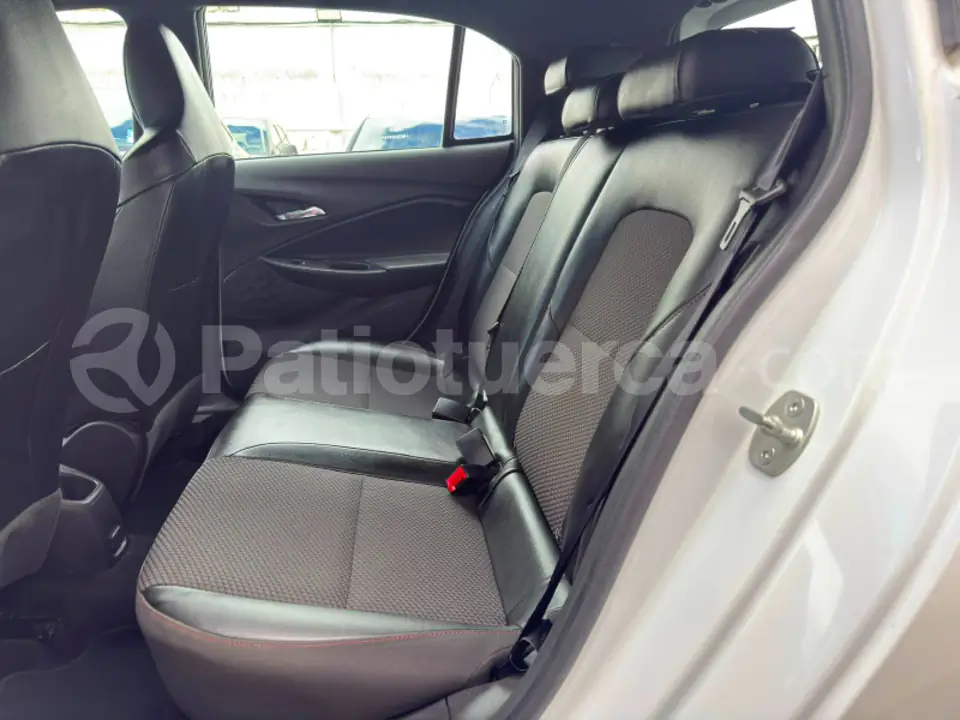 Foto 7 de Chevrolet ONIX RS