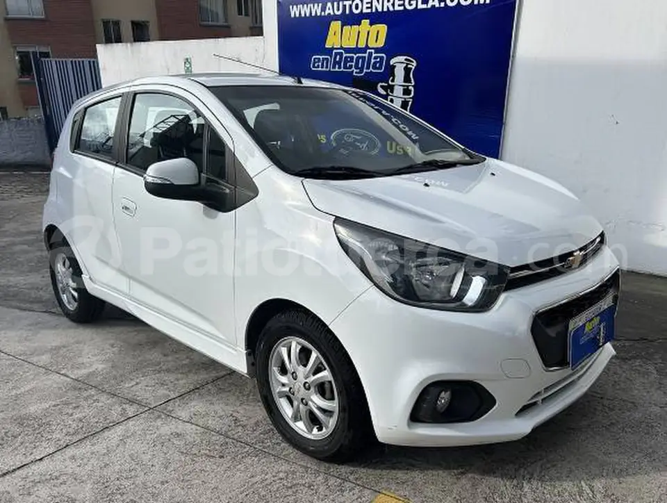 Foto 2 de Chevrolet Spark Premier