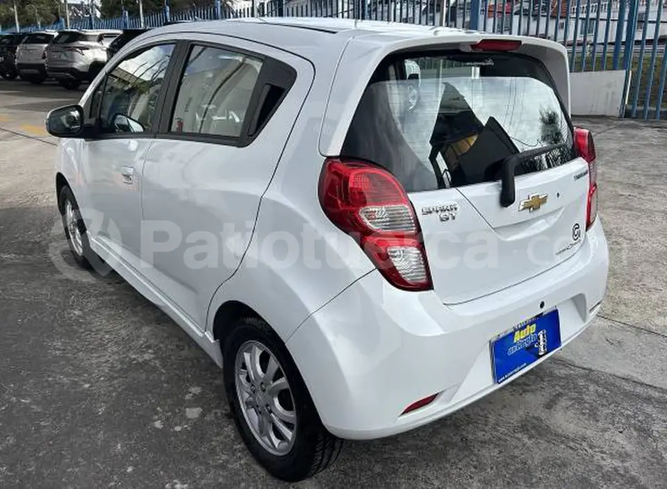 Foto 4 de Chevrolet Spark Premier