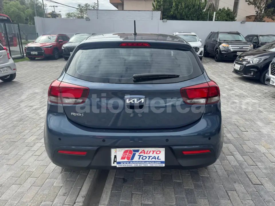 Foto 2 de Kia RIO 5