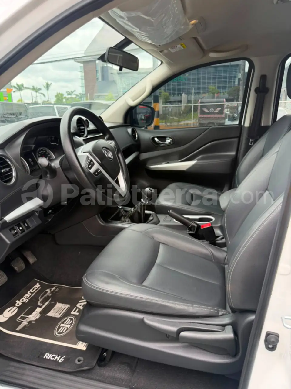 Foto 7 de DongFeng RICH 6