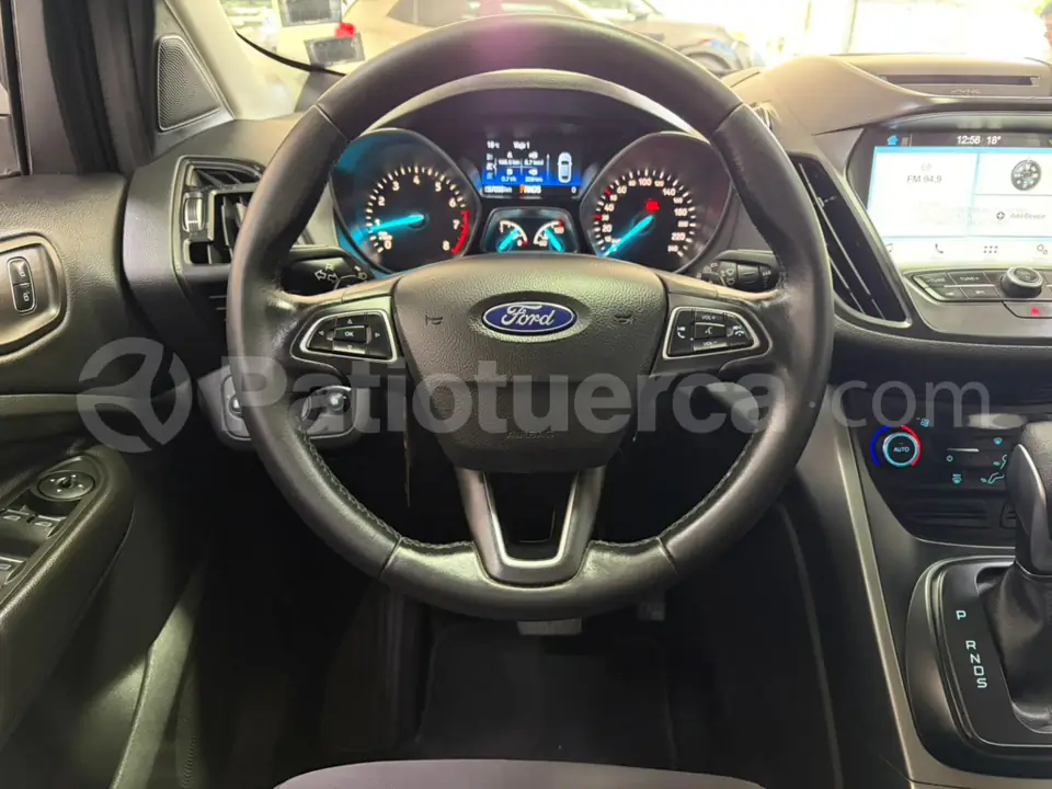 Foto 18 de Ford Escape S