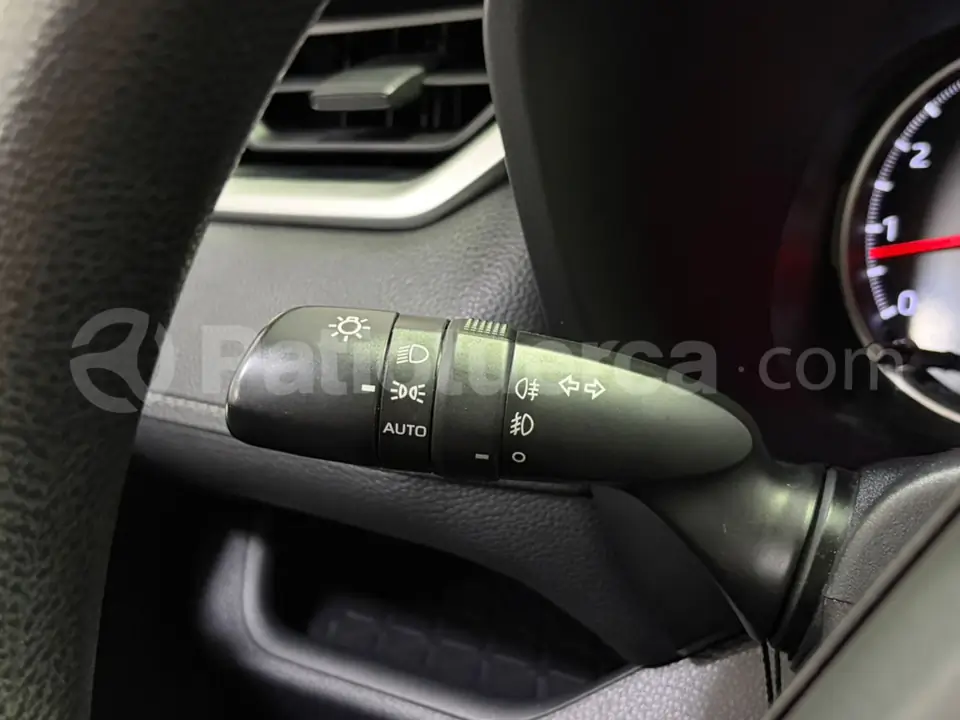 Foto 17 de Toyota RAV4 LS