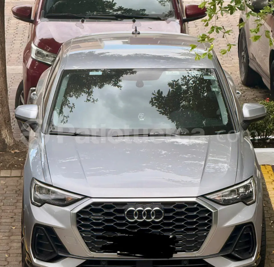 Foto 2 de Audi Q3 SPORTBACK