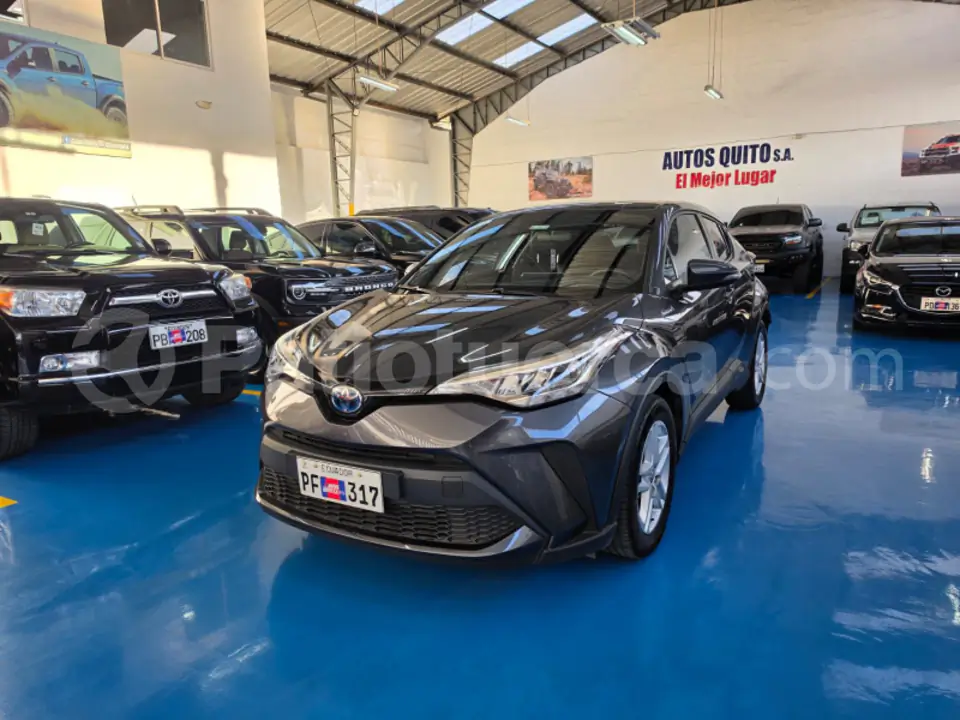 Foto 3 de Toyota C-HR