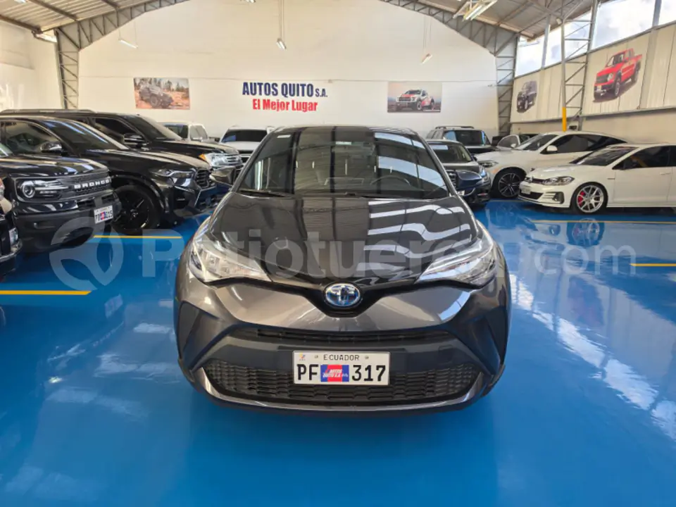 Foto 2 de Toyota C-HR