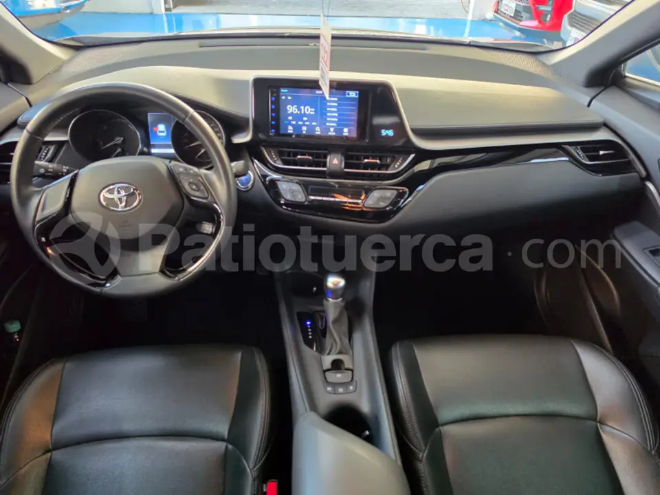 Foto 8 de Toyota C-HR