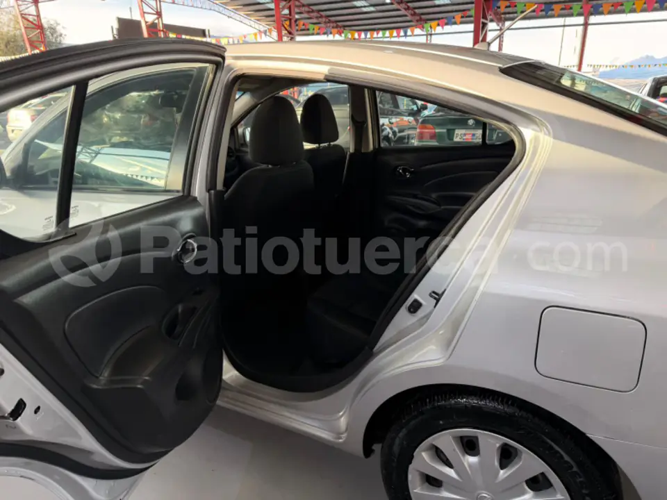 Foto 8 de Nissan Versa