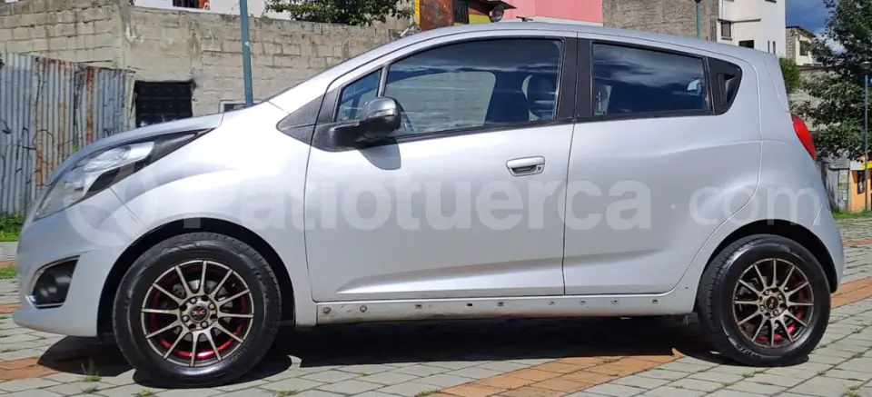 Foto 5 de Chevrolet Spark GT