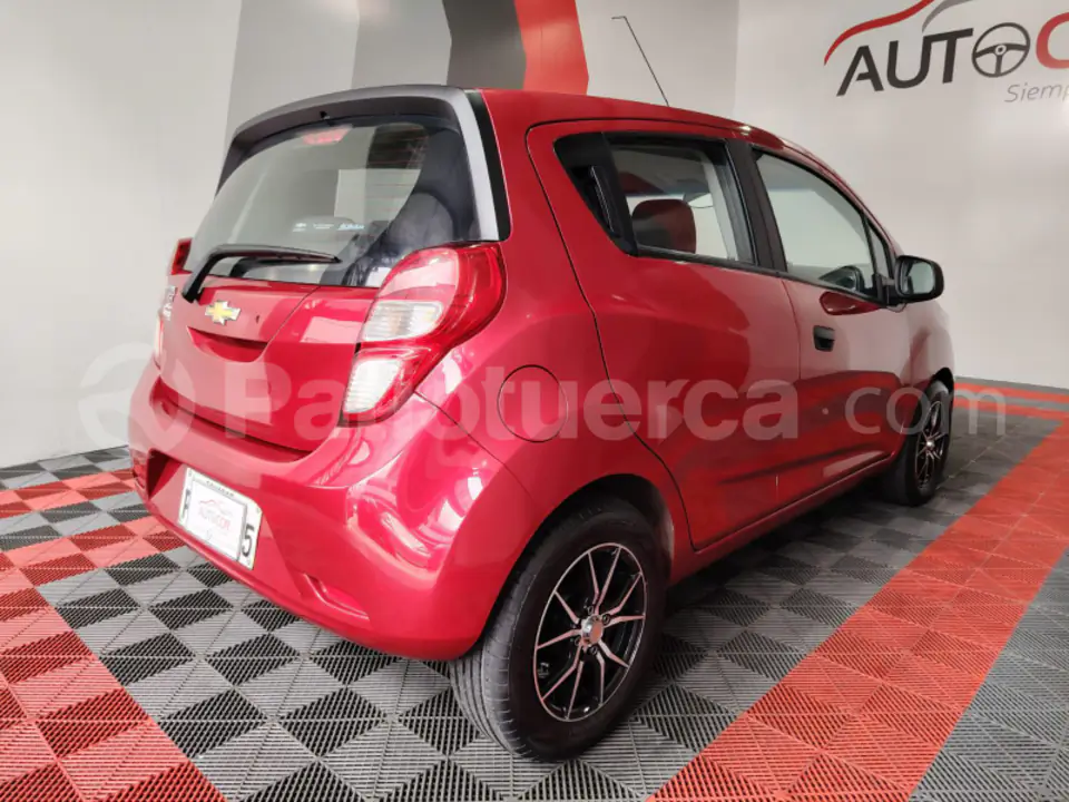 Foto 4 de Chevrolet Spark GT