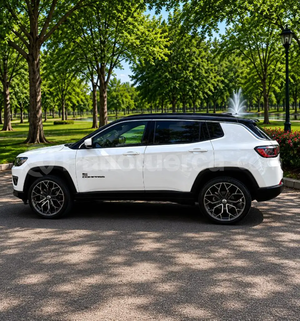 Foto 3 de Jeep NEW COMPASS LONGITUDE