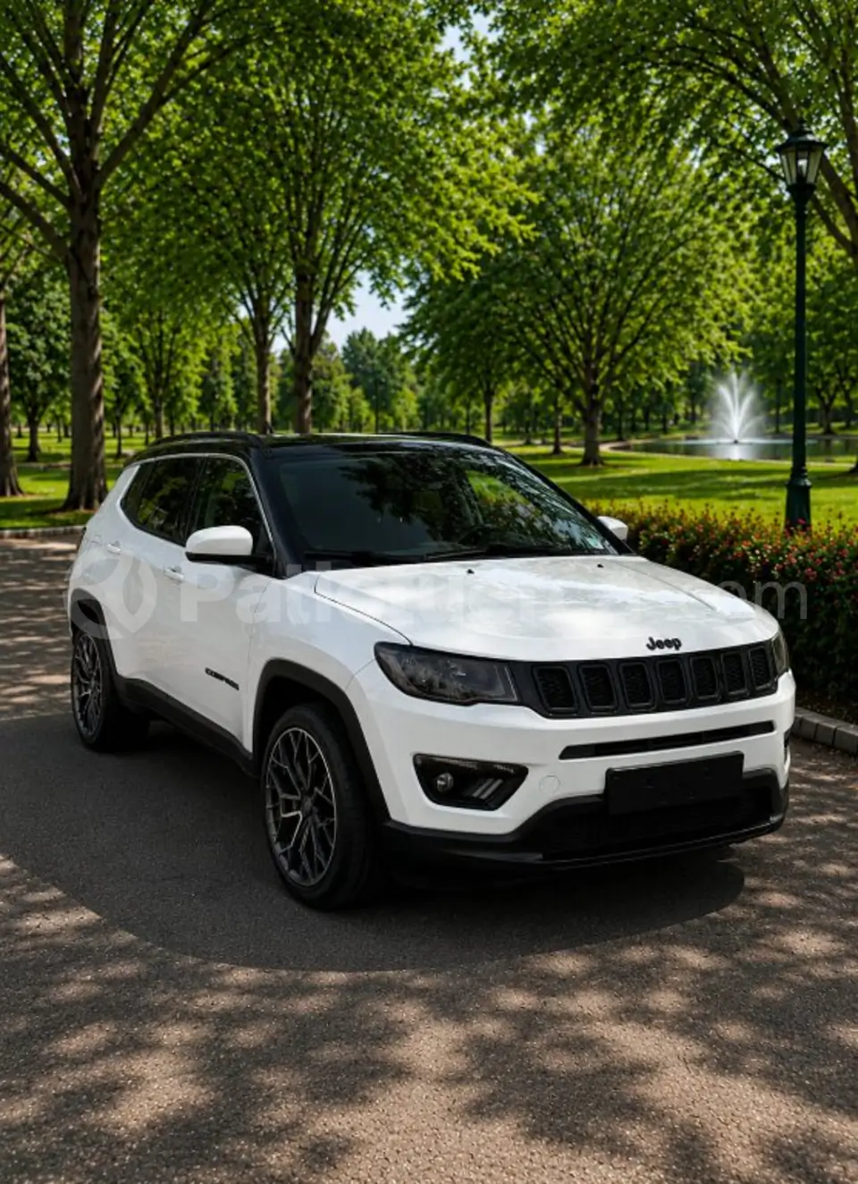 Foto 1 de Jeep NEW COMPASS LONGITUDE
