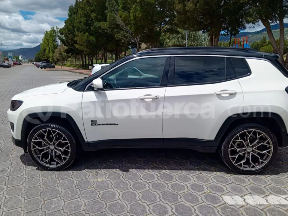 Foto 3 de Jeep NEW COMPASS LONGITUDE