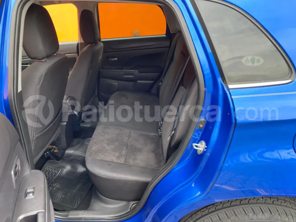 Foto 5 de Mitsubishi Outlander Sport
