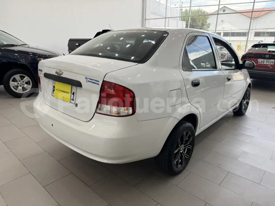 Foto 6 de Chevrolet Aveo Family