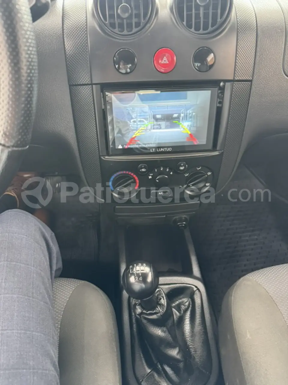 Foto 15 de Chevrolet Aveo Family