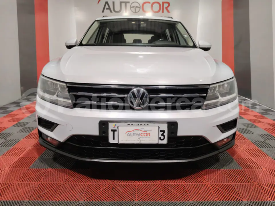Foto 3 de Volkswagen Tiguan Trendline