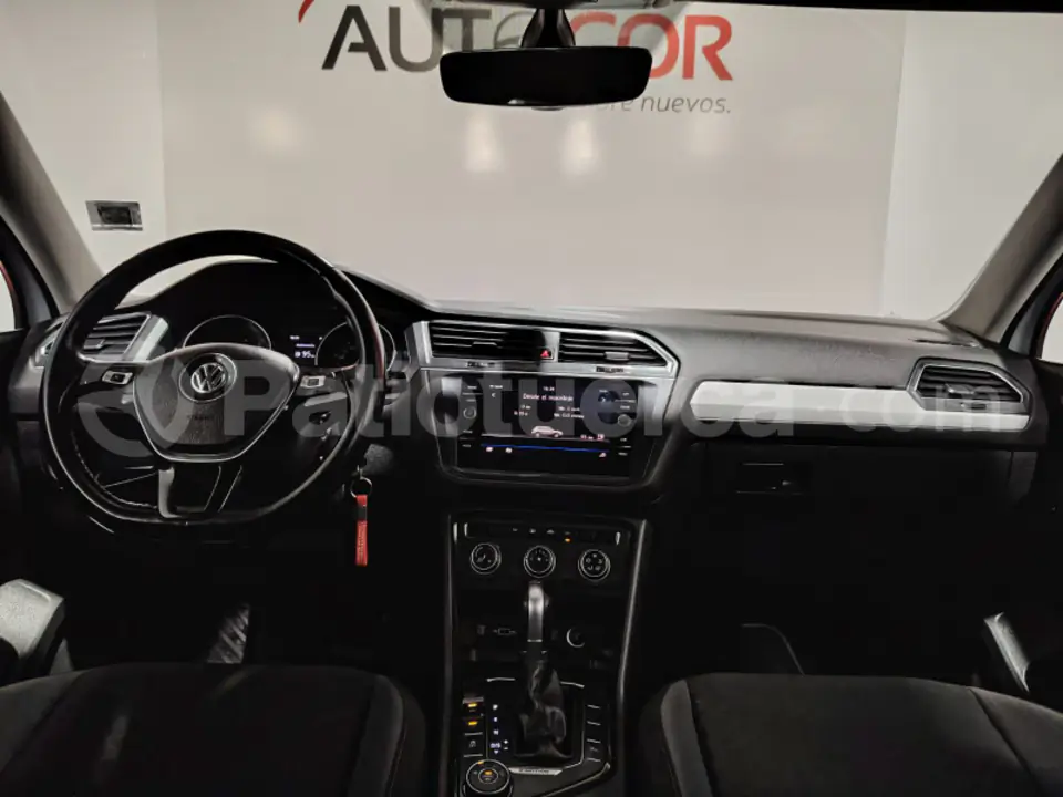 Foto 16 de Volkswagen Tiguan Trendline
