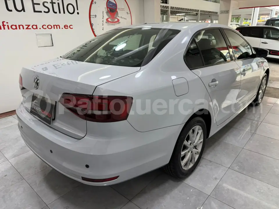 Foto 9 de Volkswagen Jetta