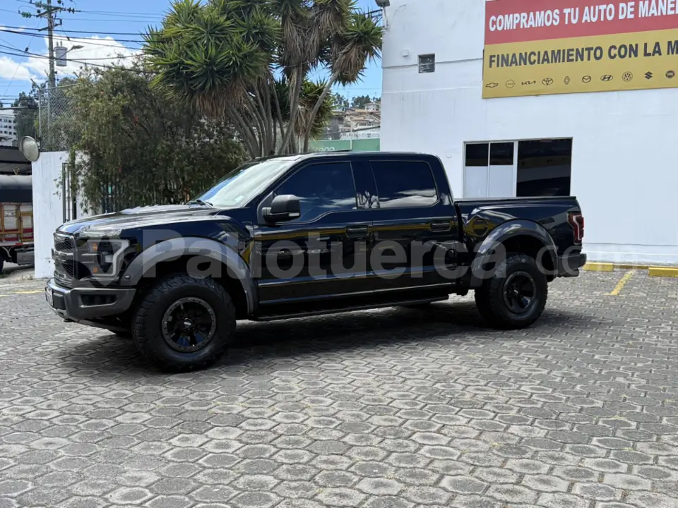 Foto 1 de Ford RAPTOR