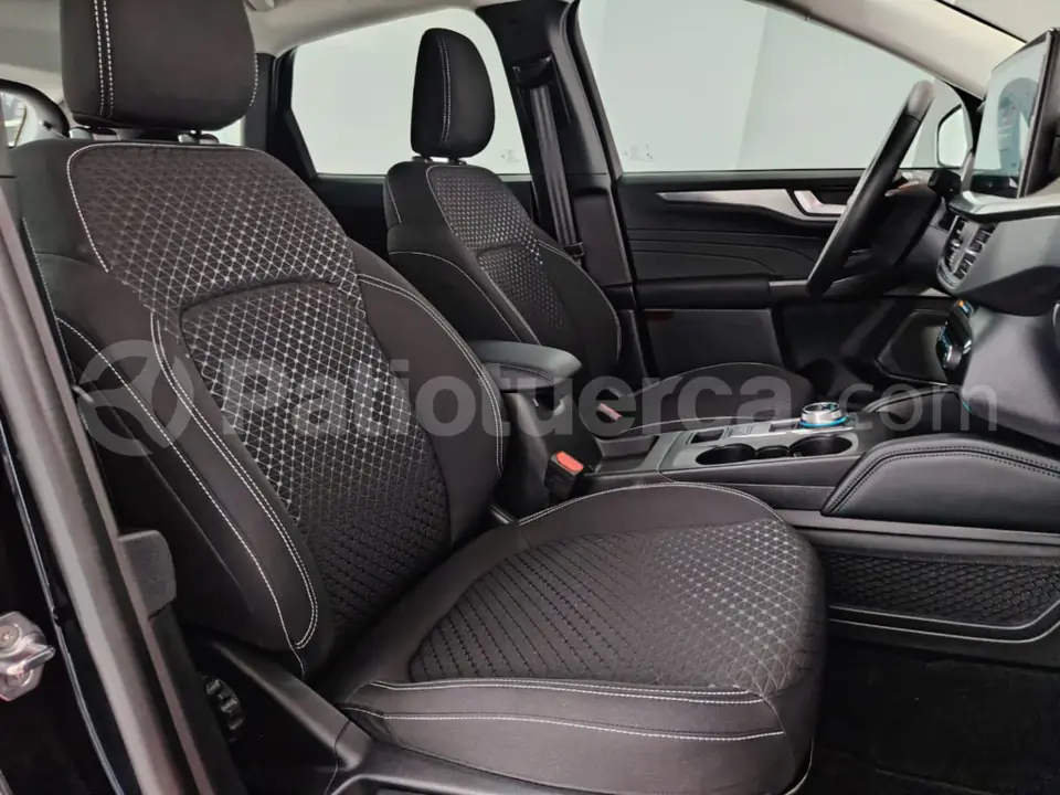 Foto 22 de Ford Escape Titanium