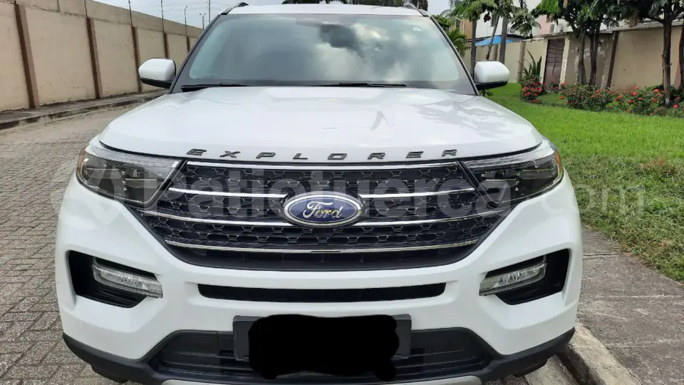 Foto 2 de Ford Explorer XLT