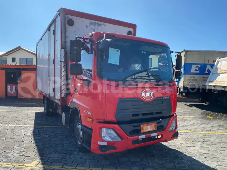 Foto 2 de UD Trucks MKE210
