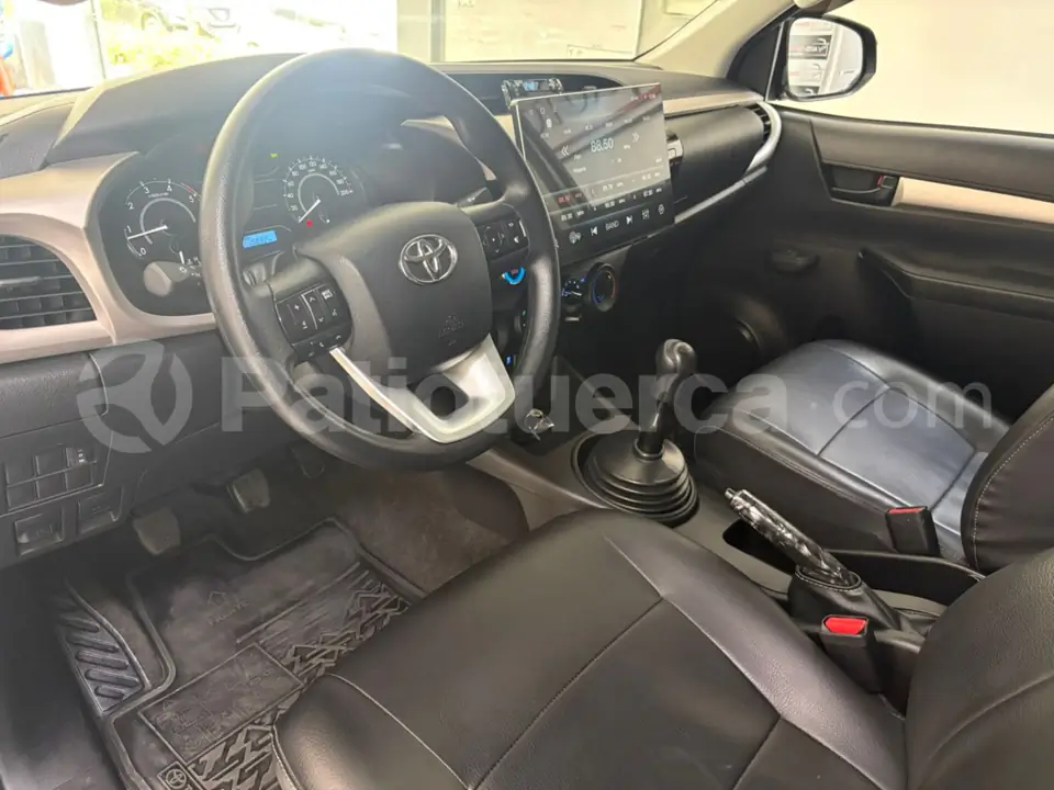 Foto 13 de Toyota Hilux
