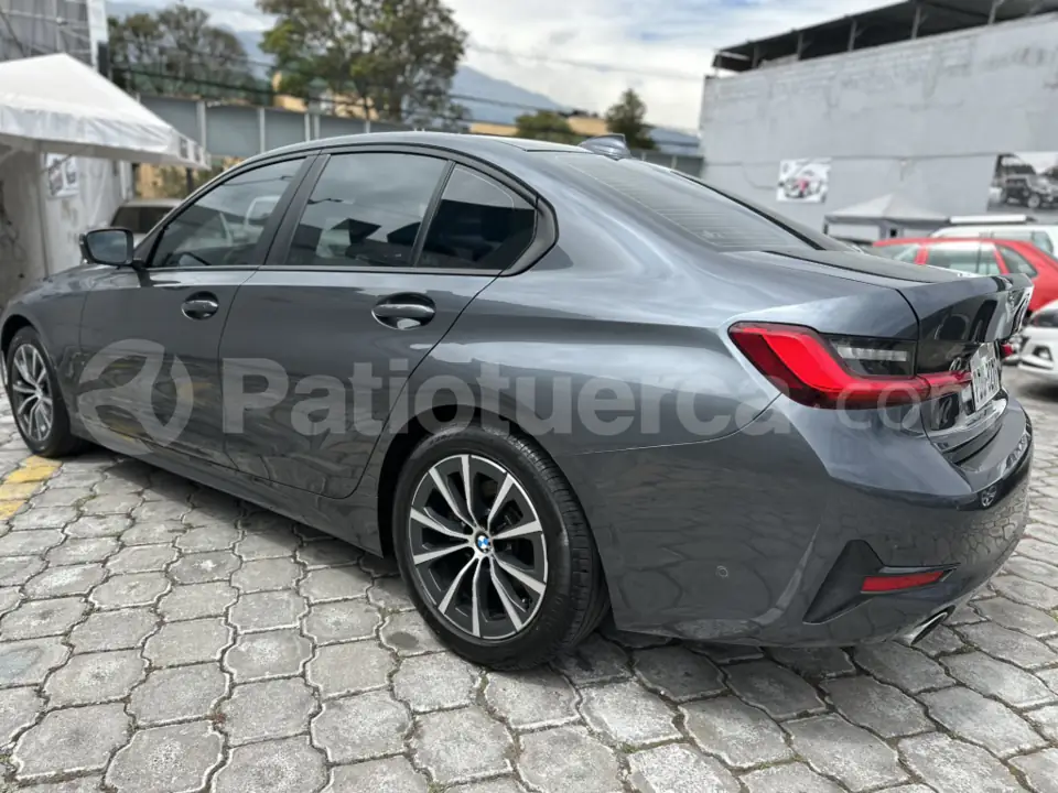 Foto 6 de BMW 320i