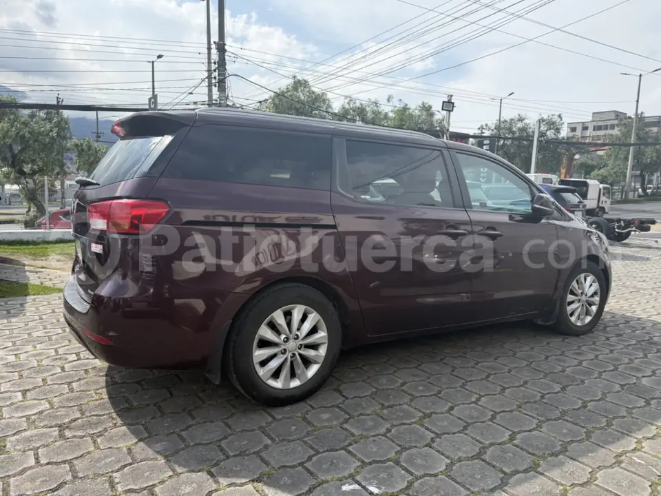 Foto 4 de Kia Grand Carnival