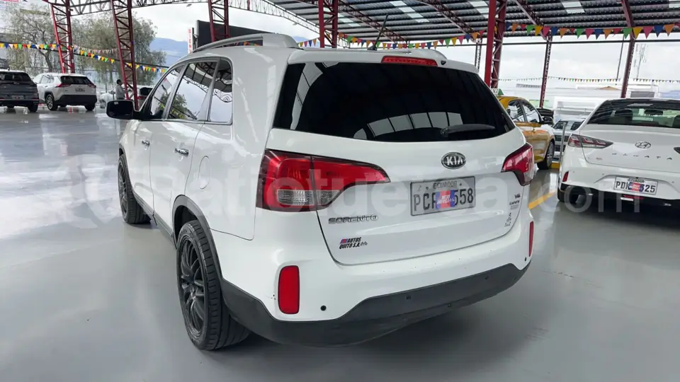 Foto 5 de Kia Sorento EX
