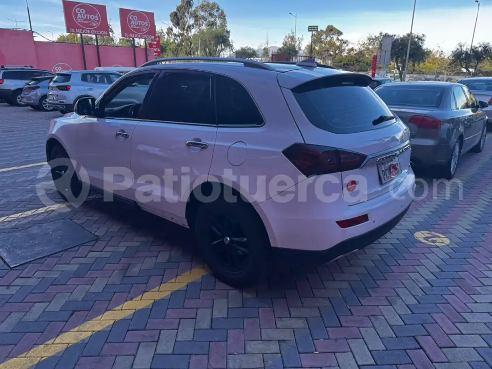 Foto 4 de Zotye T600
