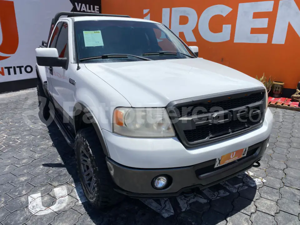 Foto 2 de Ford F150 XLT 4X4