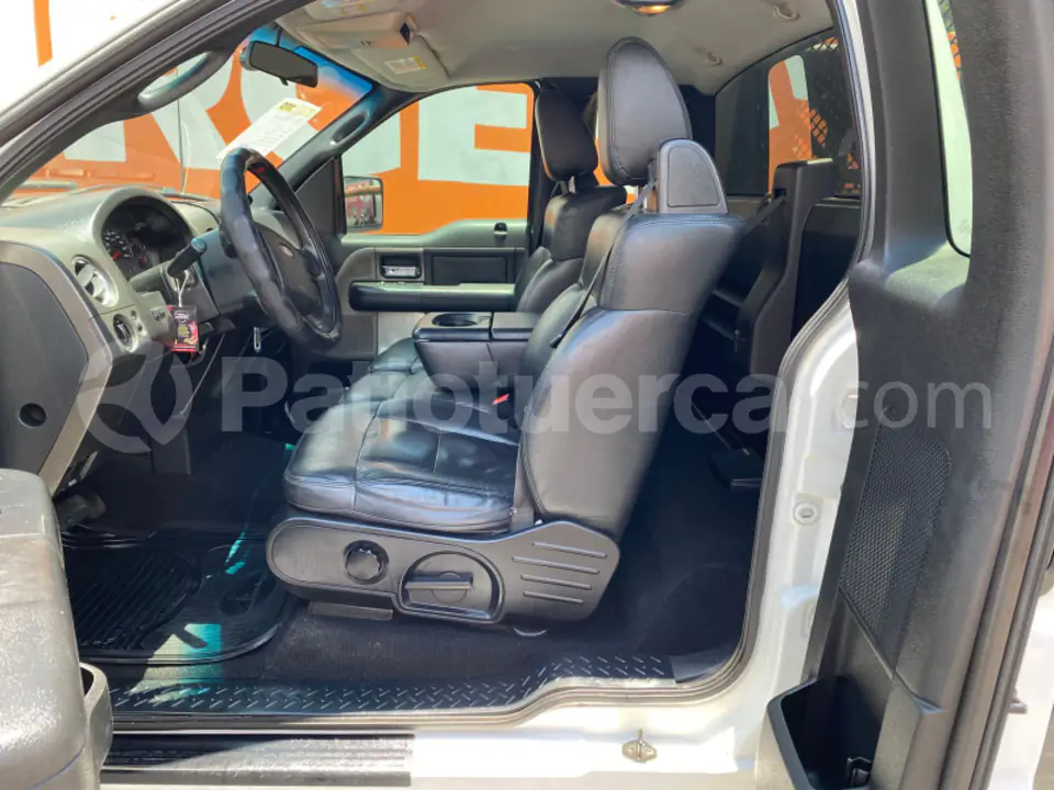 Foto 4 de Ford F150 XLT 4X4