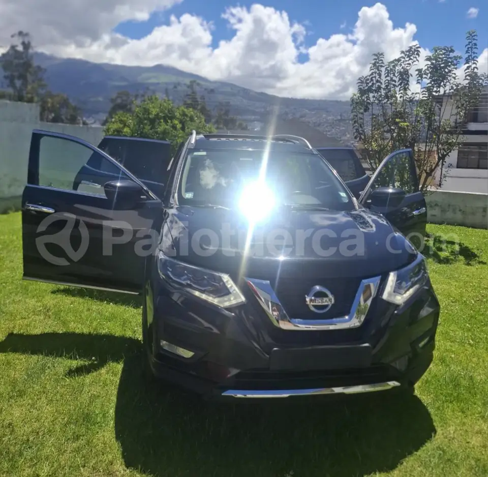 Foto 7 de Nissan XTRAIL EXCLUSIVE