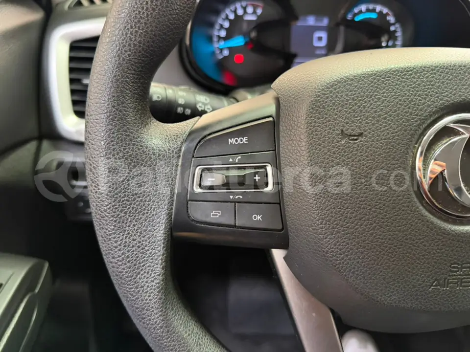 Foto 18 de DongFeng AX7 LUXURY