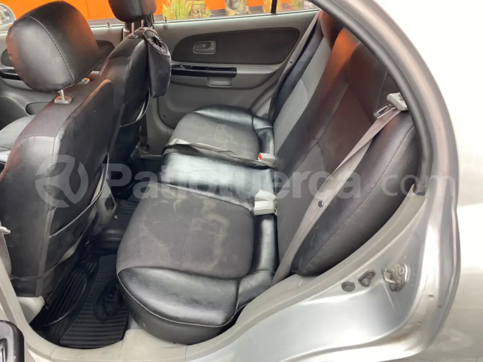 Foto 5 de Kia Rio Stylus