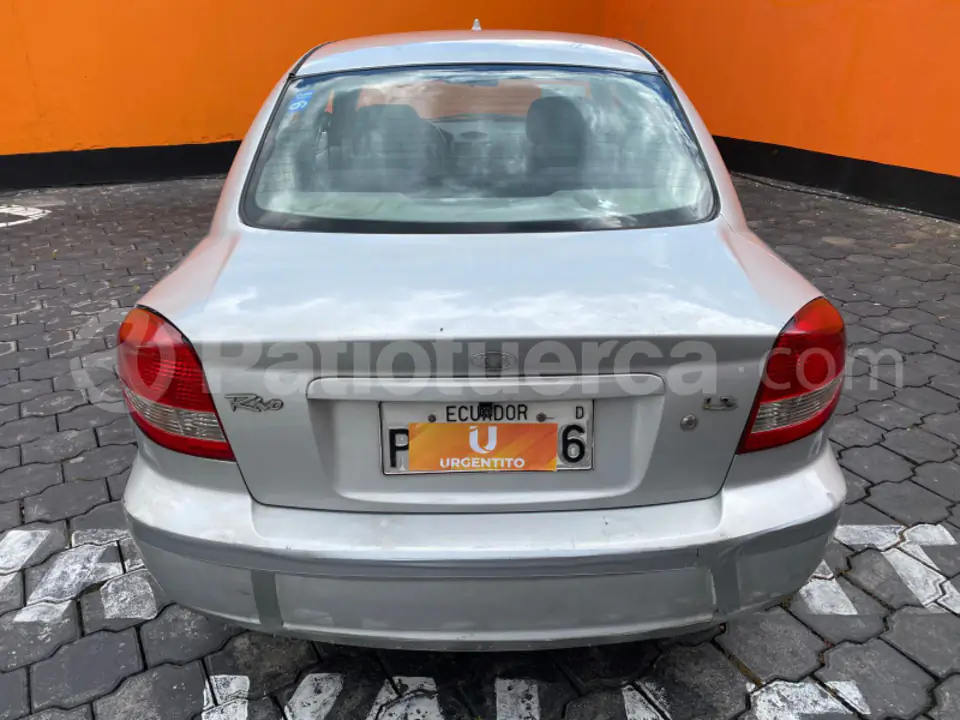 Foto 6 de Kia Rio Stylus