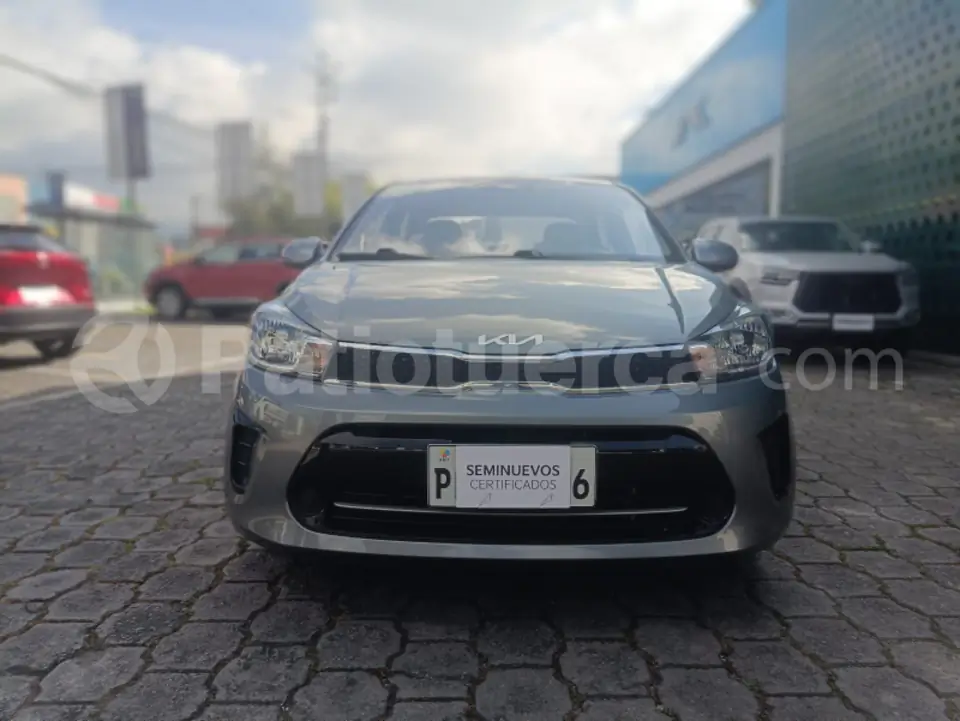 Foto 2 de Kia Soluto