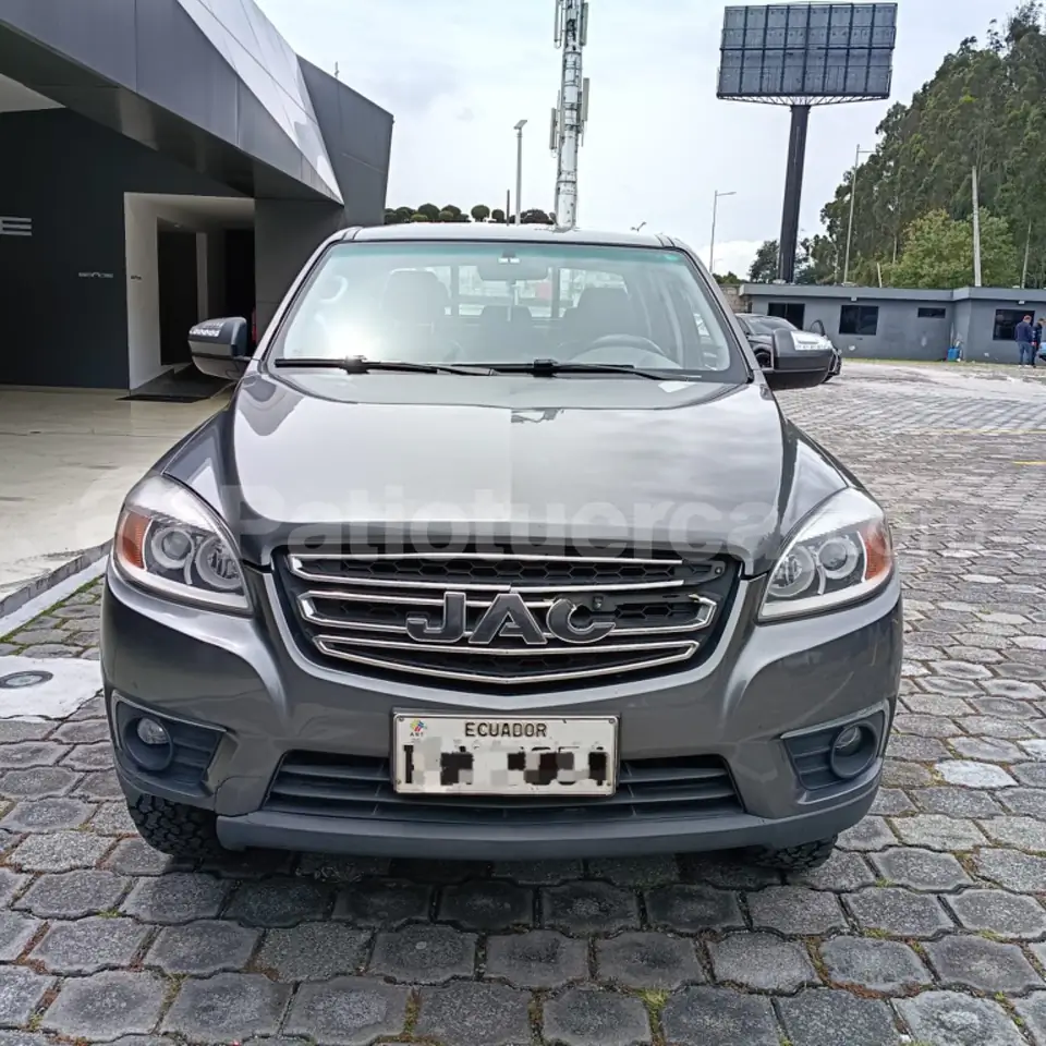 Foto 1 de JAC T6 LUXURY