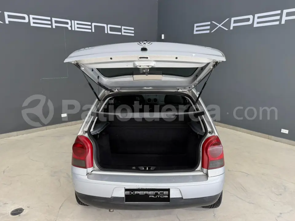 Foto 7 de Volkswagen Gol Confortline 1.8